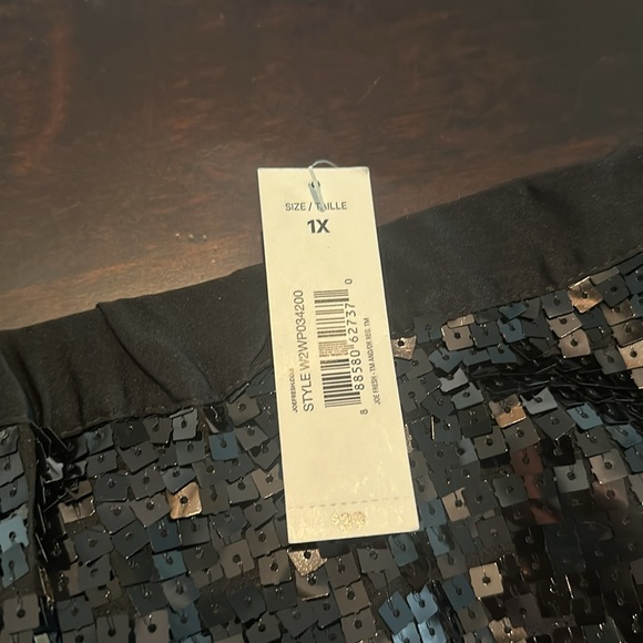 NWT Joe Fresh sequin skirt -1x - Picture 2 of 4